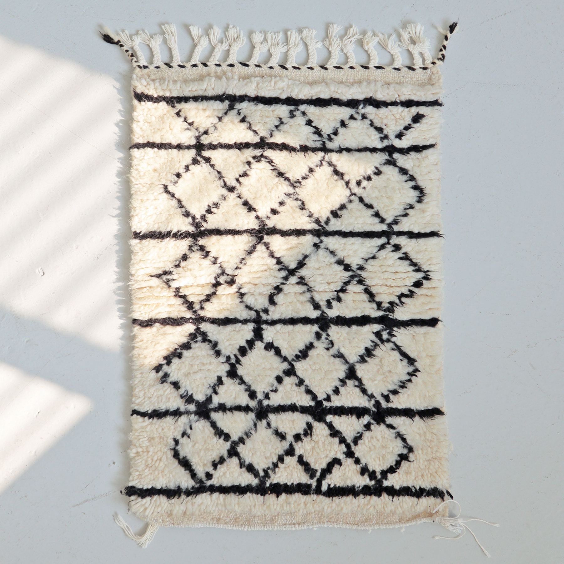 Moroccan rug Beni ourain small